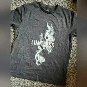 6 MEN'S TSHIRT SIZES FRO. SM TO  LARGE